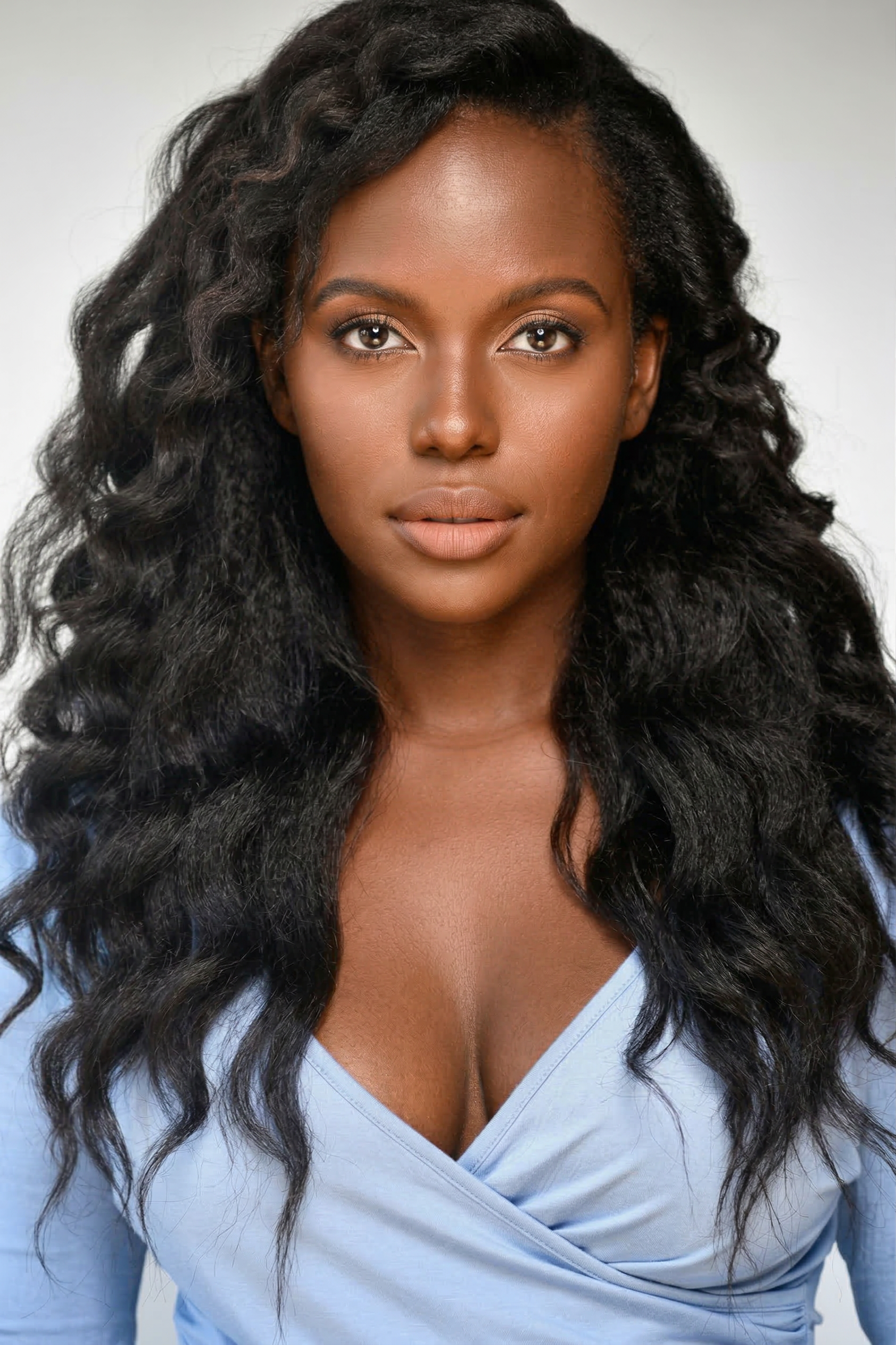 Luxury lace front wig on Black woman
